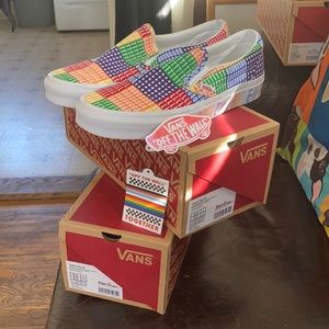 Vans Classic Slip On Pride Edition